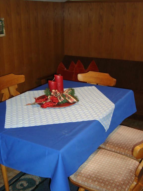 Haus Wechner Hotell Kappl  Rum bild