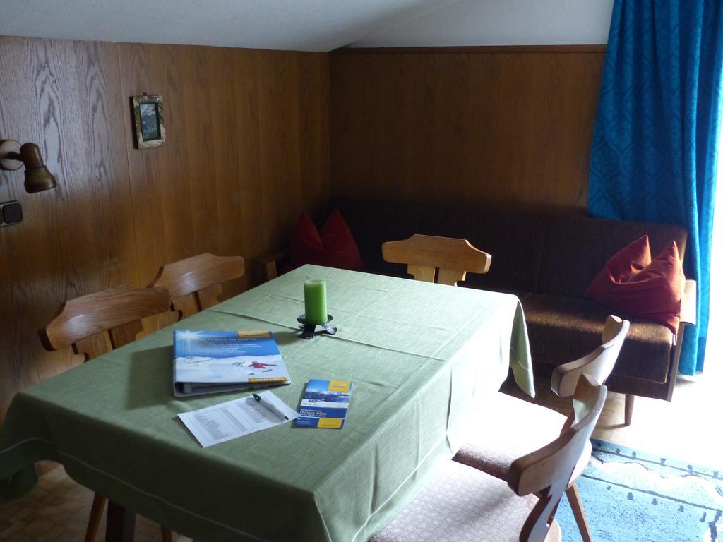 Haus Wechner Hotell Kappl  Rum bild